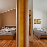 Luka With Private Pool Apartment *