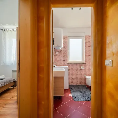 Апартаменты Luka With Private Pool *