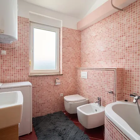 דירה Luka With Private Pool Frata