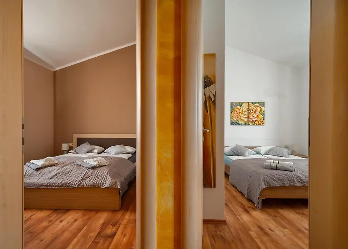 Luka With Private Pool Appartement *